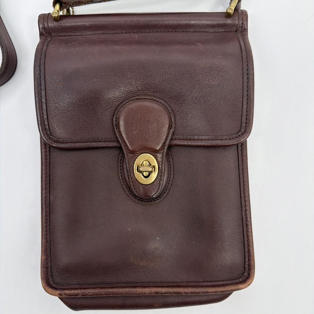 COACH Murphy Vintage Leather Turn Lock Shoulder Bag Purse Mahogany Brown